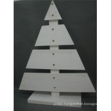 High Quality Christmas Wooden Tree in White Color Outdoor Display